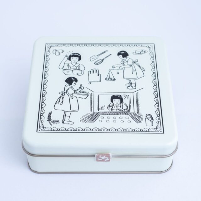 クリスマス限定ギフト缶2025